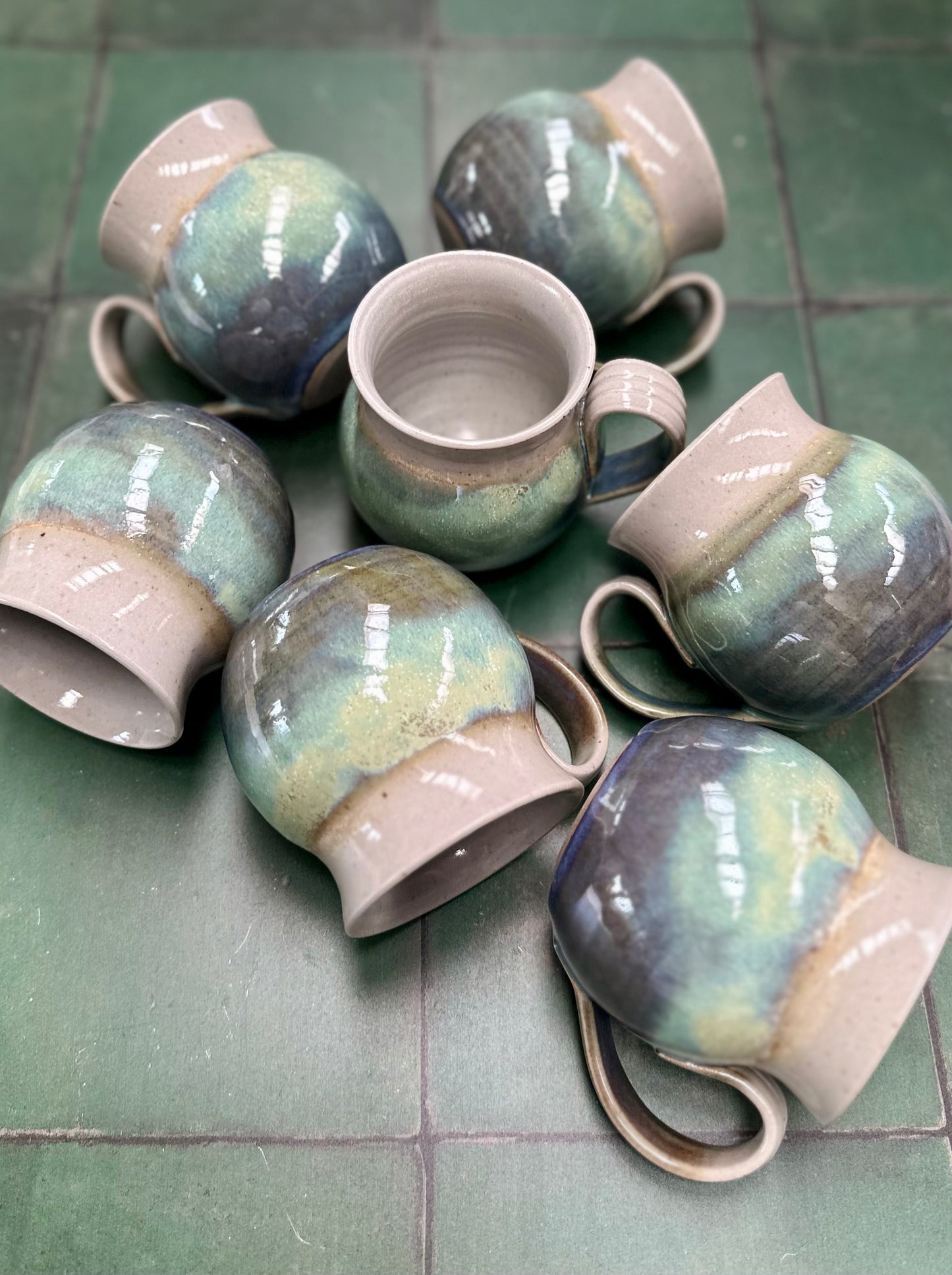 'Hug' Mug (Bali Collection)