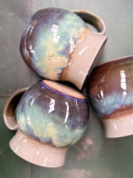 'Hug' Mug (Aurora Collection)