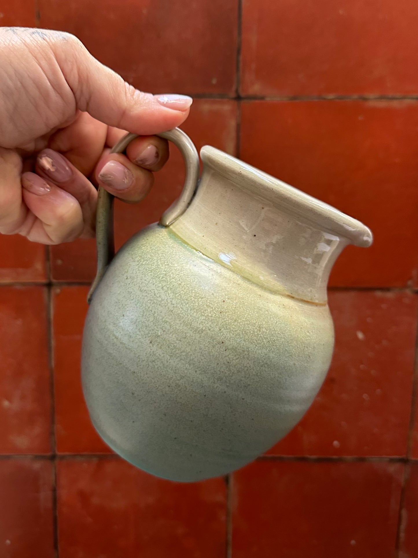 Jug (Signature Collection)