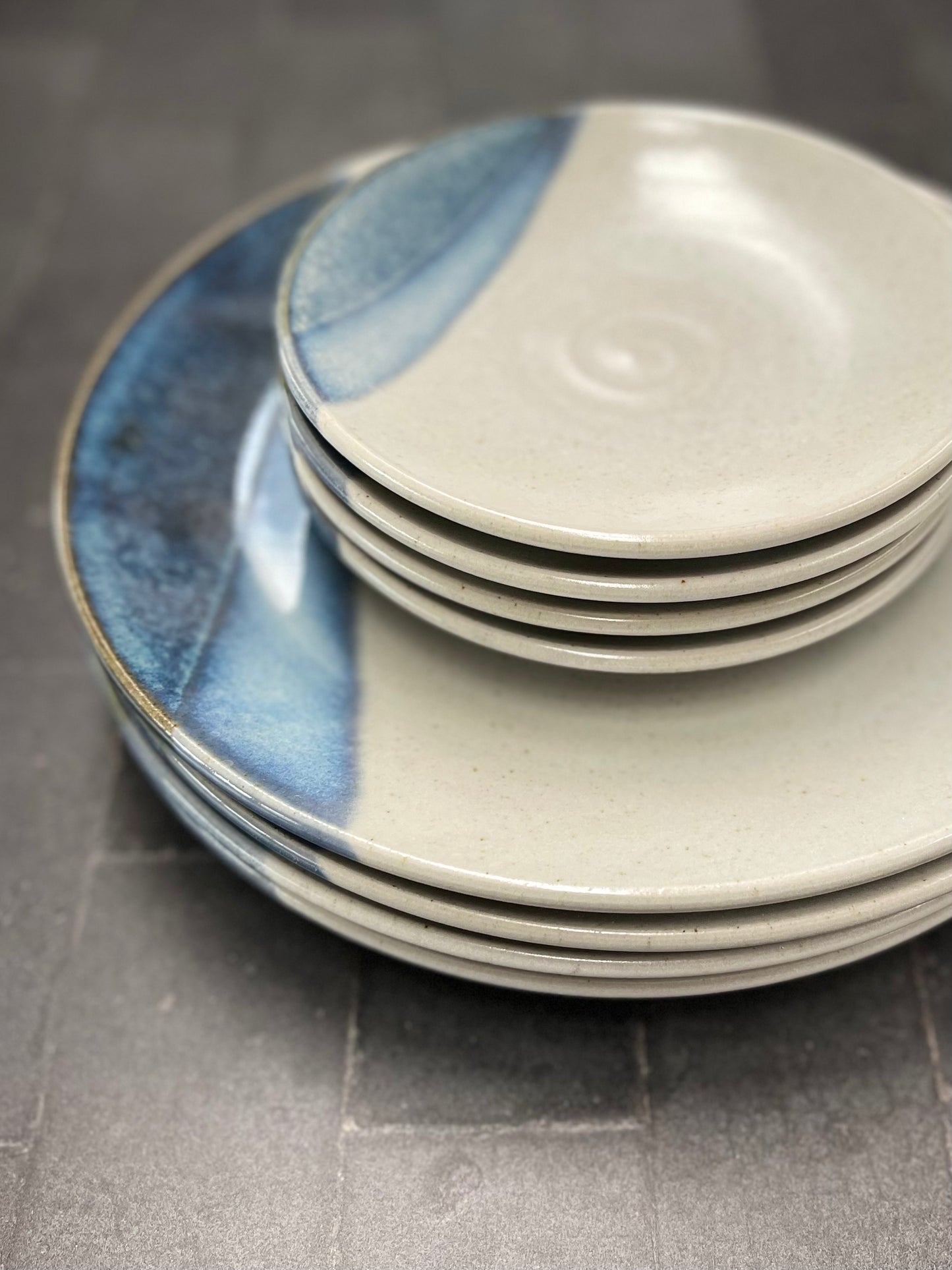 Smooth Plates (Ocean Drive Collection)