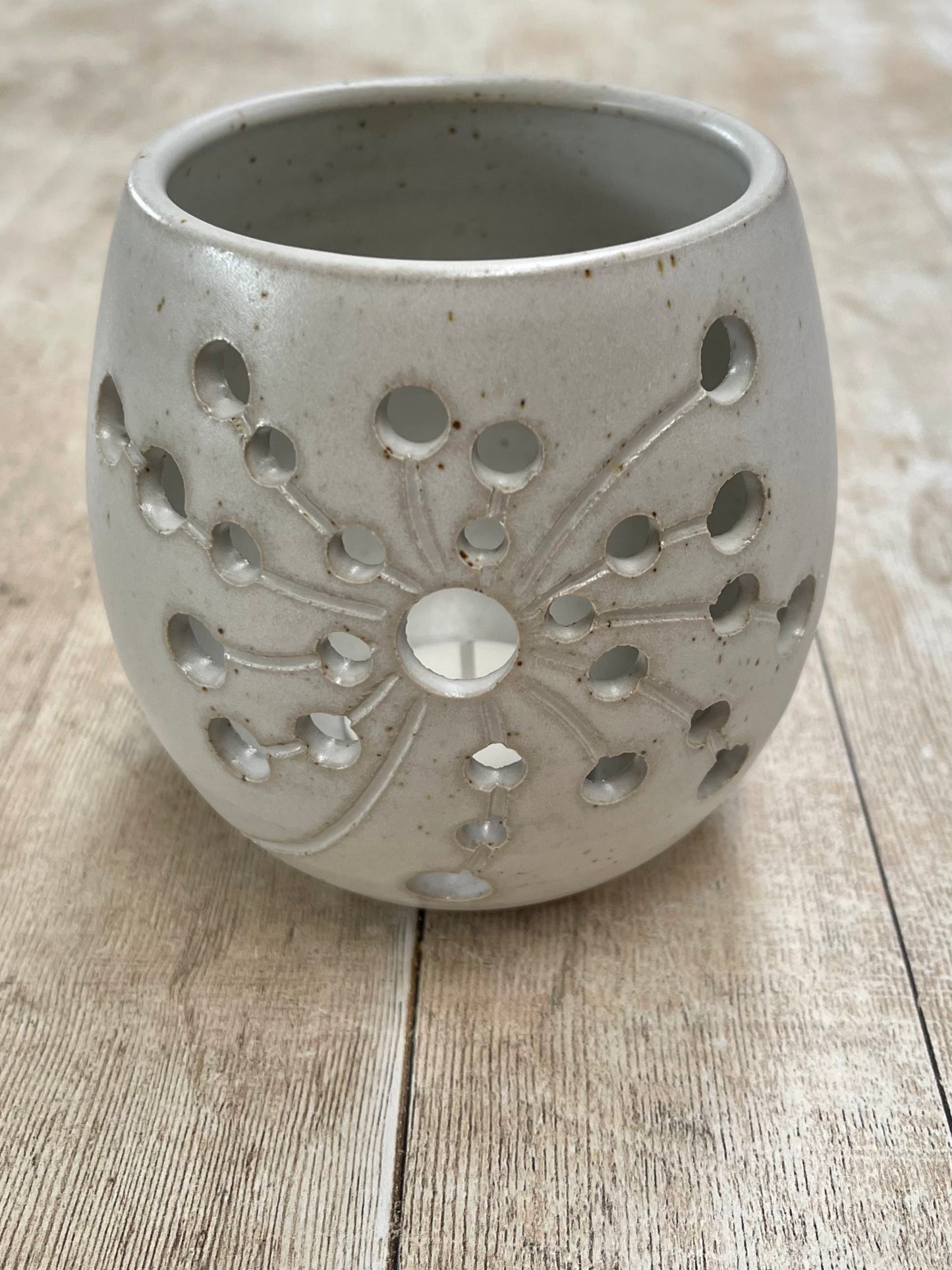 Agapanthus Tea Light Holder