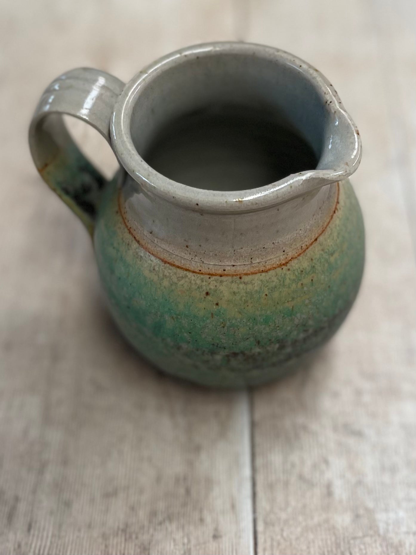 Jug (Signature Collection)