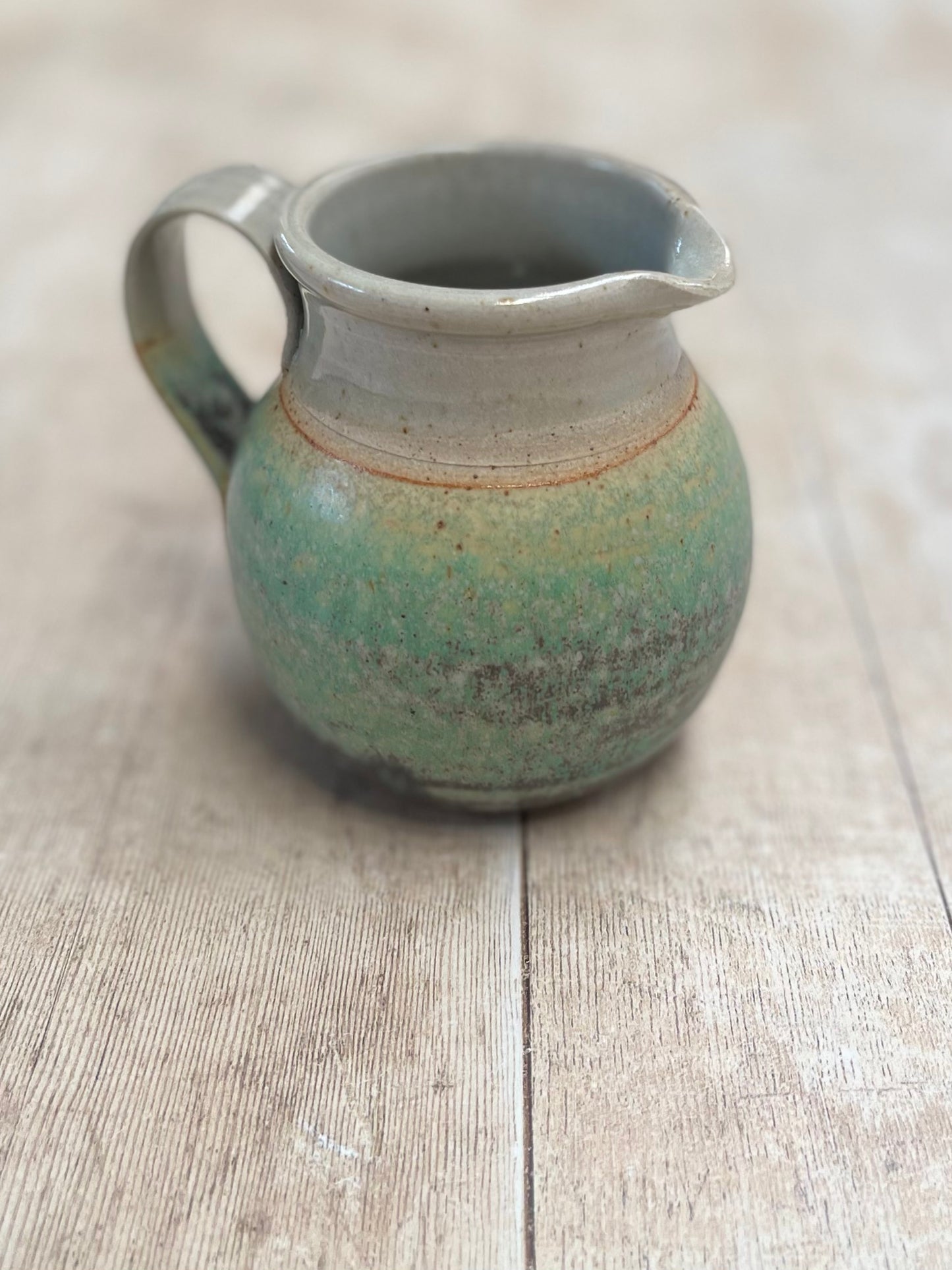 Jug (Signature Collection)